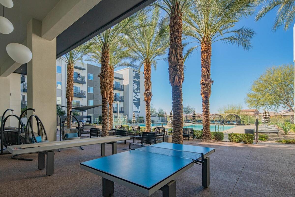 New Sleeps 4 King Bed 5min To Shop, Dine, &golf S331 Apartment Scottsdale